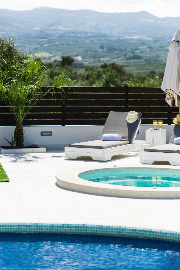 Caramel Villa, With 40M2 Pool & Spa Whirlpool, By Thinkvilla Panormos  Экстерьер фото
